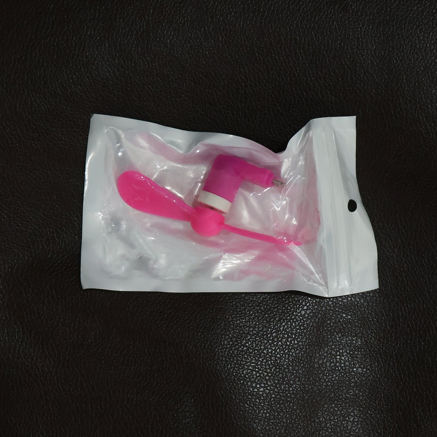 Mini Mobile Phone Cooling Fan - (1 Pc)