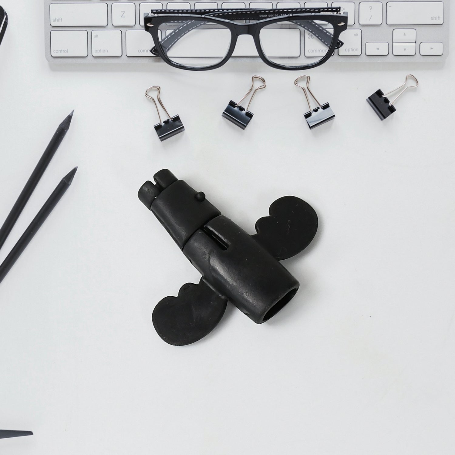 Silicone Data Cable Protector – Angel 2-in-1 Cord Saver &amp; Storage Tool