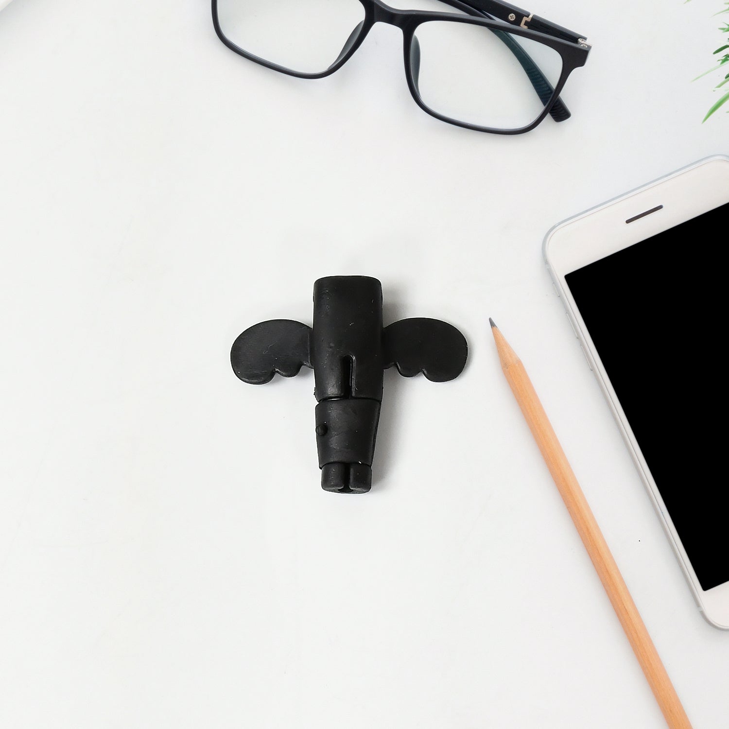 Silicone Data Cable Protector – Angel 2-in-1 Cord Saver &amp; Storage Tool